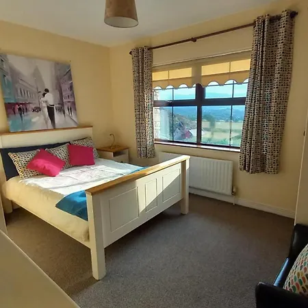 Cuckoo Tree House Beara Peninsula *