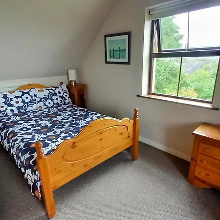Holiday home Cuckoo Tree House Beara Peninsula