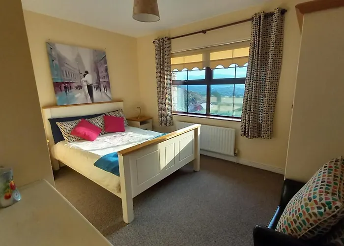 Cuckoo Tree House Beara Peninsula *